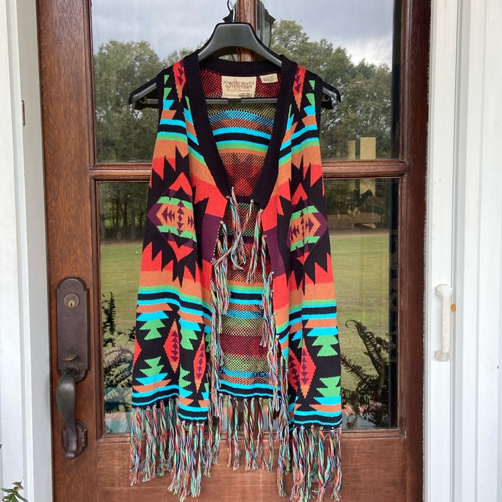 Powder River‎ Outfitters by Panhandle Slim Aztec fringed vest. Size small. - Picture 2 of 4